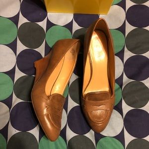 🔥Circa Joan & David camel penny loafer wedge 9.5M